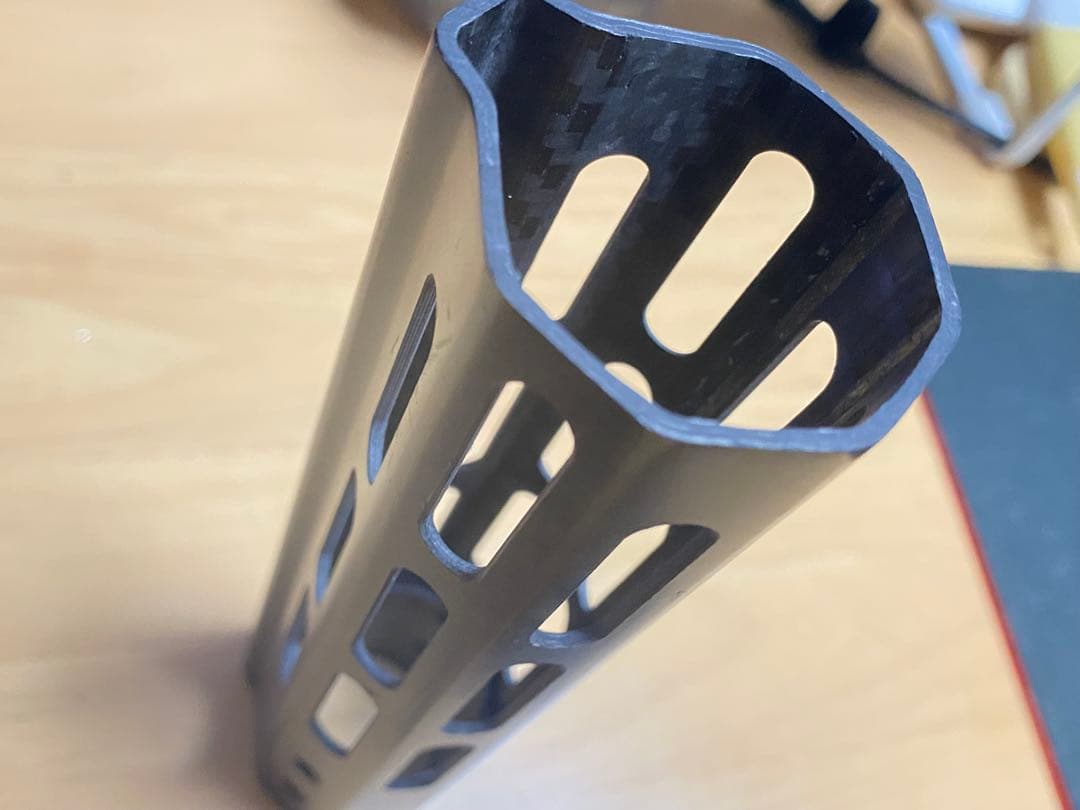 Vector Optics カーボンファイバー　M-LOK ハンドガード　7