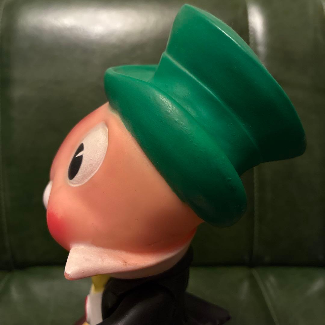 Ledraplastic Jiminy Cricket ラバードール