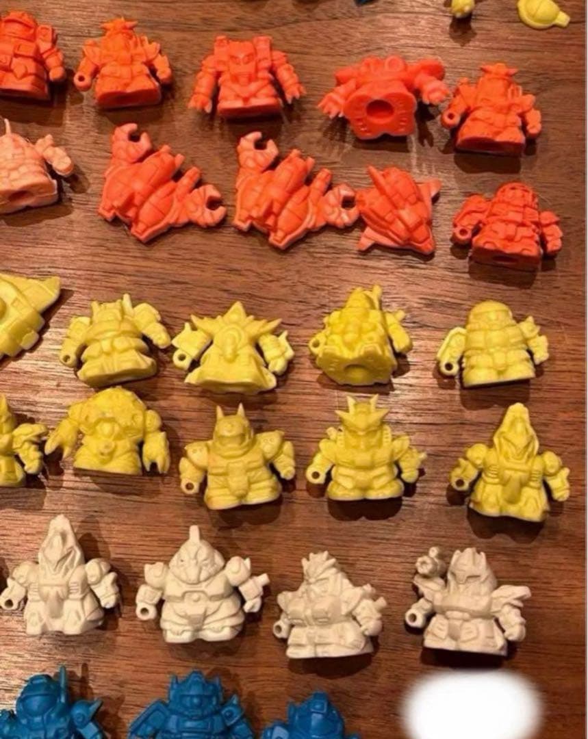 ガンダム＊ ガン消し85個➕付属品セット