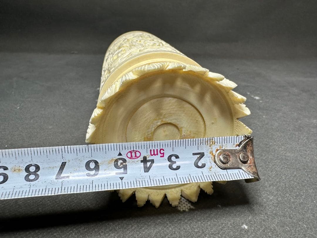 極上　花瓶　置物　天然素材　アンティーク　骨董　飾り物　古美術品　細密細工彫刻