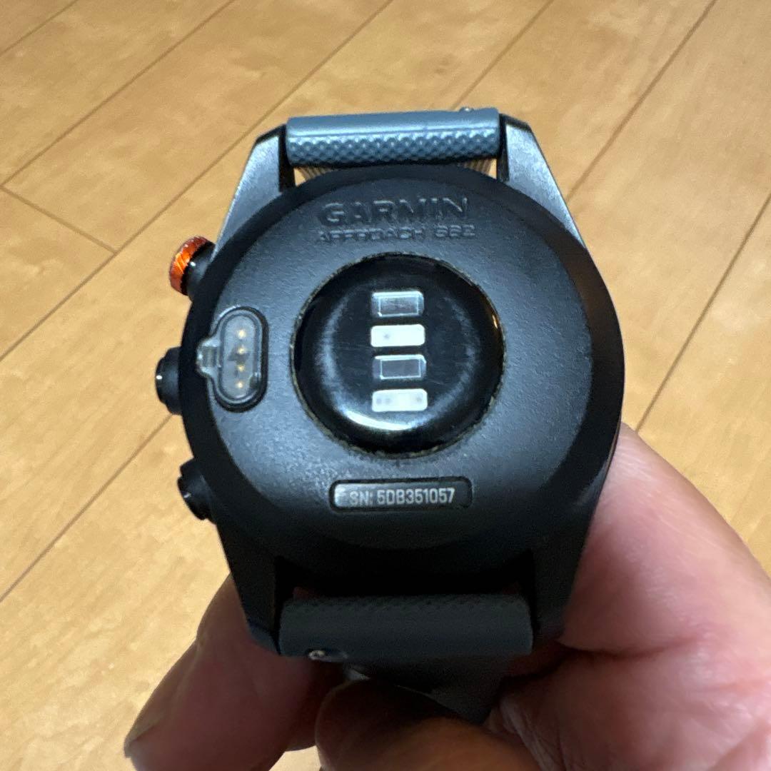 GARMIN Approach S62 GPSゴルフウォッチ 金属製のベルト付き