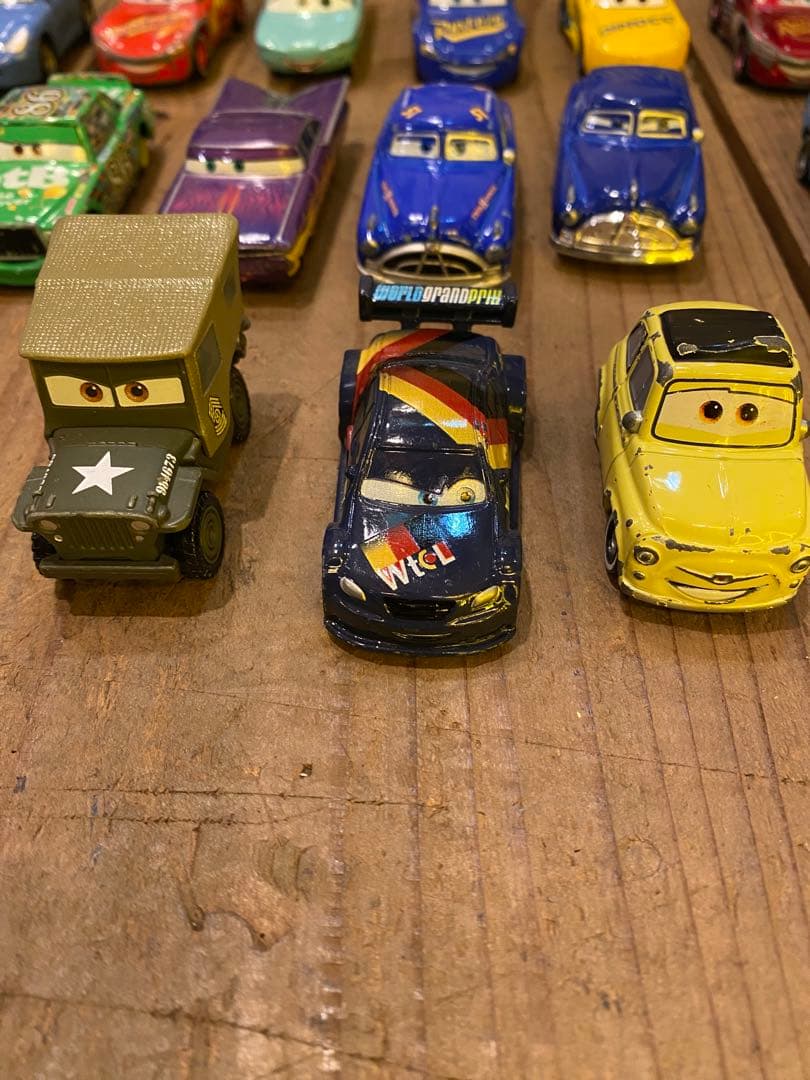 トミカ　カーズ　22台 ディズニー　レア　廃盤？