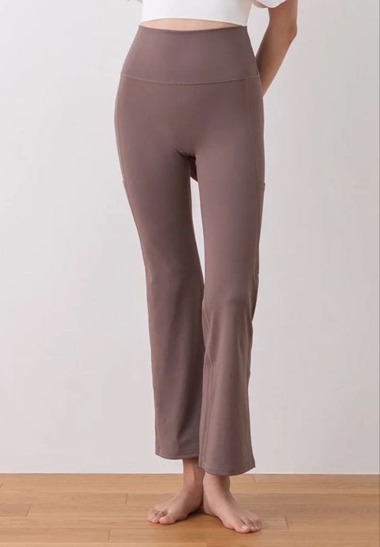 SUKALA スカーラ　ユーリテイフレアレギンス M