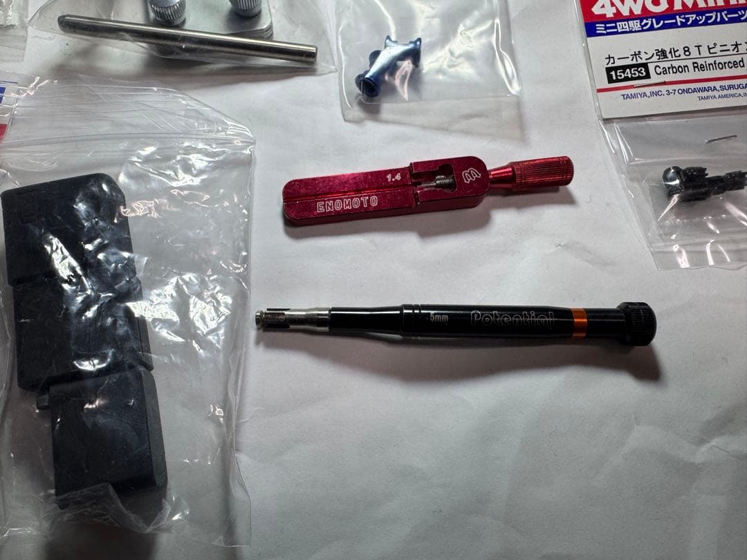 ミニ四駆引退セットツールボックス スピードチェッカー パーツ色々