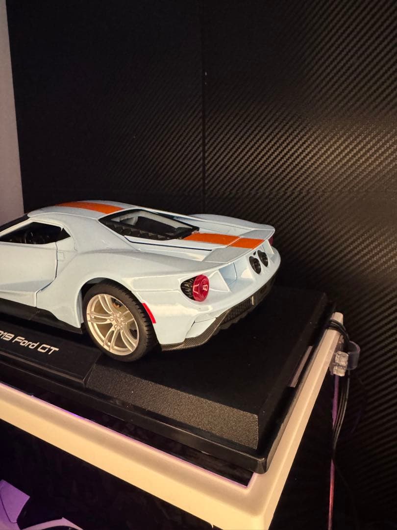 【世界に一つ‼️】Corvette 1/18 ジオラマ LED 展示 鑑賞用 模型