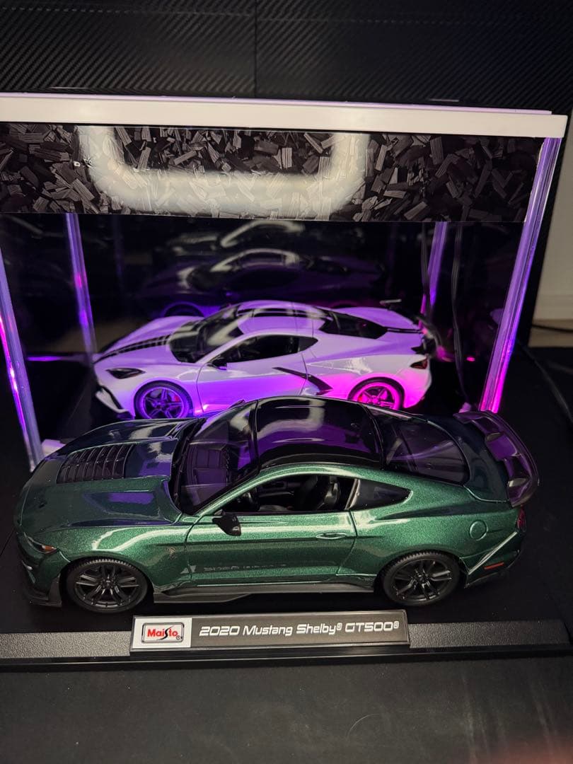 【世界に一つ‼️】Corvette 1/18 ジオラマ LED 展示 鑑賞用 模型