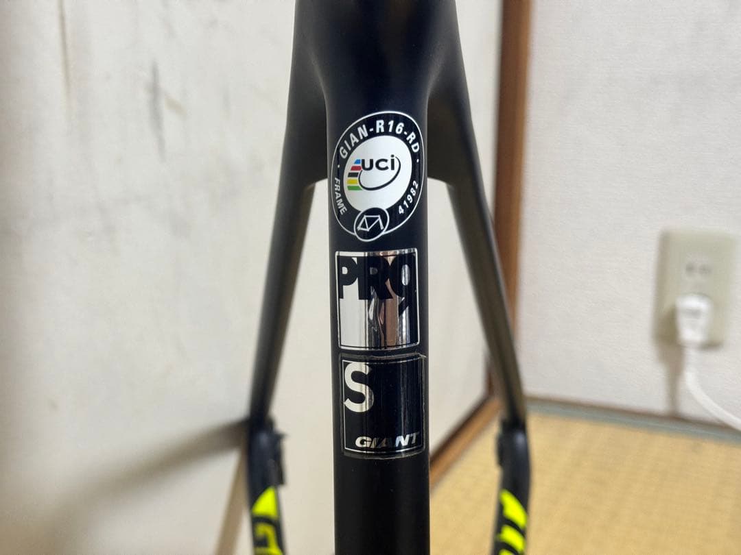 【美品】GIANT TCR ADVANCED PRO 2017 フレームのみ