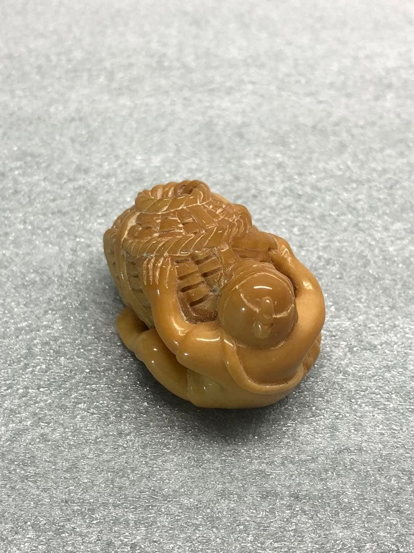 根付　時代提物　天然素材