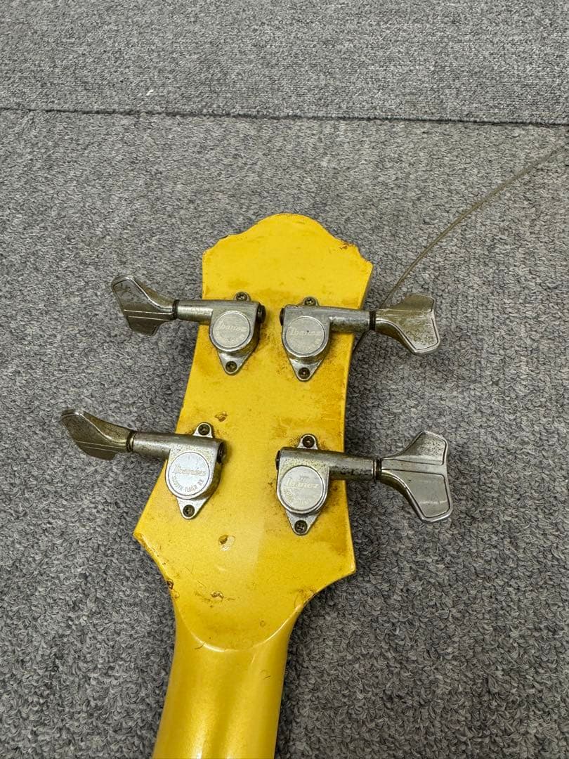Ibanez ROADSTAR II エレキベース アイボリー