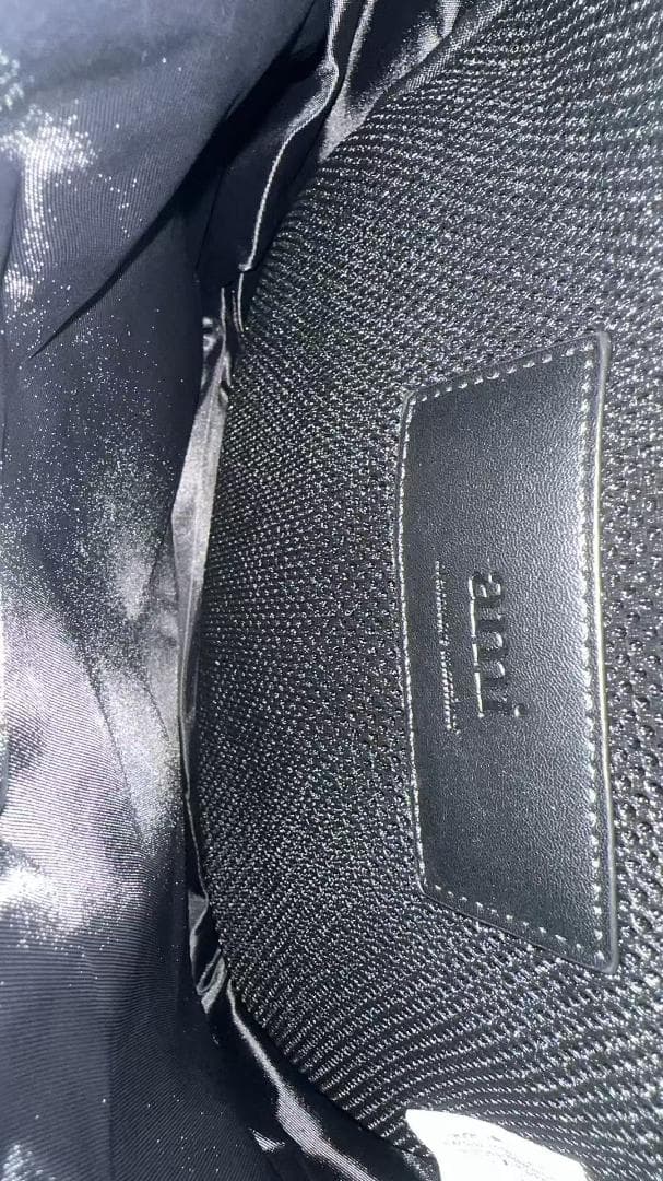 AMI PARISバックパックブラック ナイロンハートロゴ ウォータープルーフ