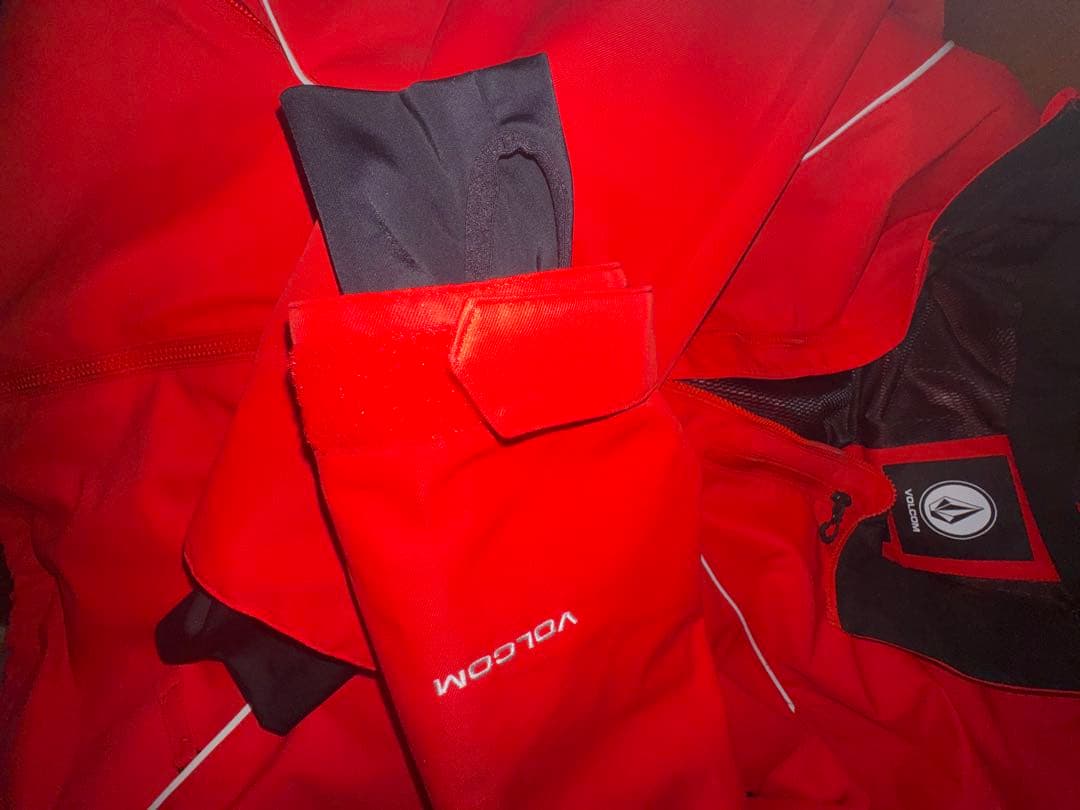 VOLCOM スノーボードウェア