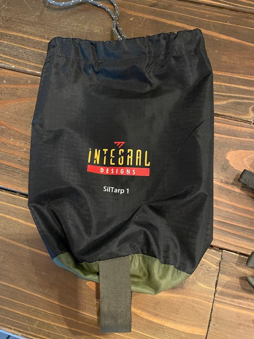 INTEGRAL DESIGNS SilTarp 1 タープ