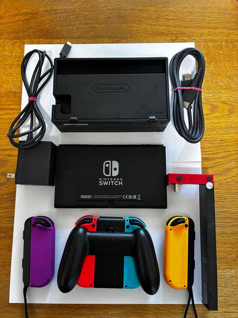 Nintendo Switch 本体 多色 Joy-Con付き