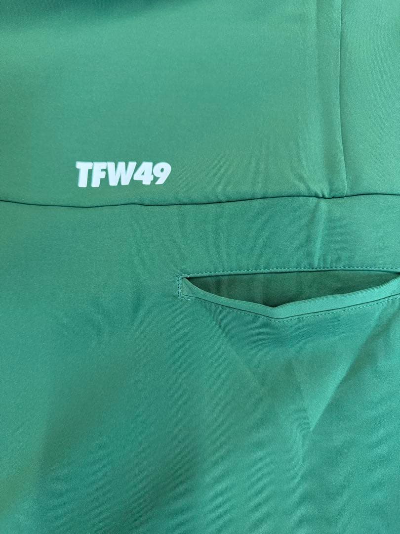 新品正規品【TFW49/size L】ワンピース　長袖ポロシャツカットソー