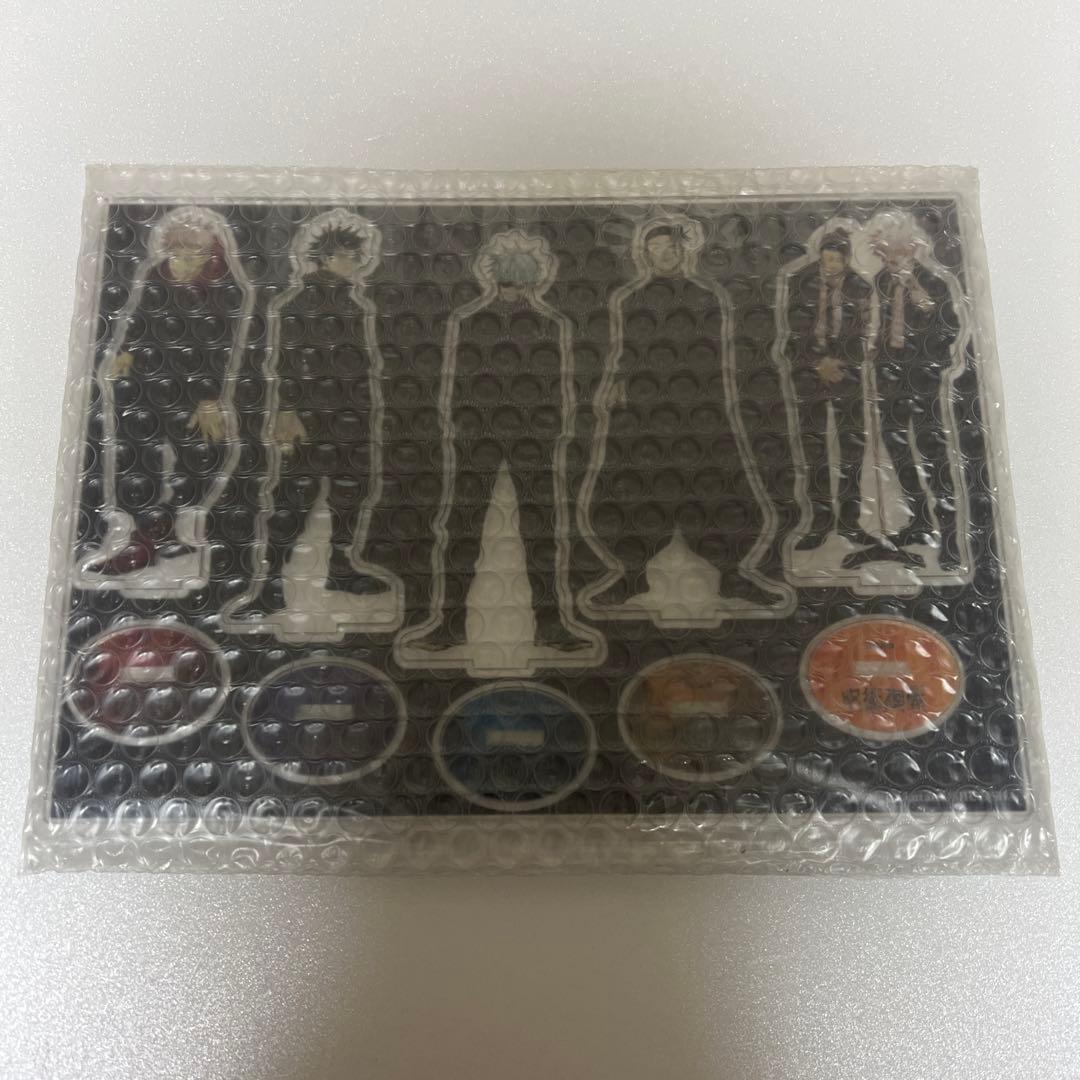 呪術廻戦　ジャンプロゴフィギュア　アクリルフィギュア