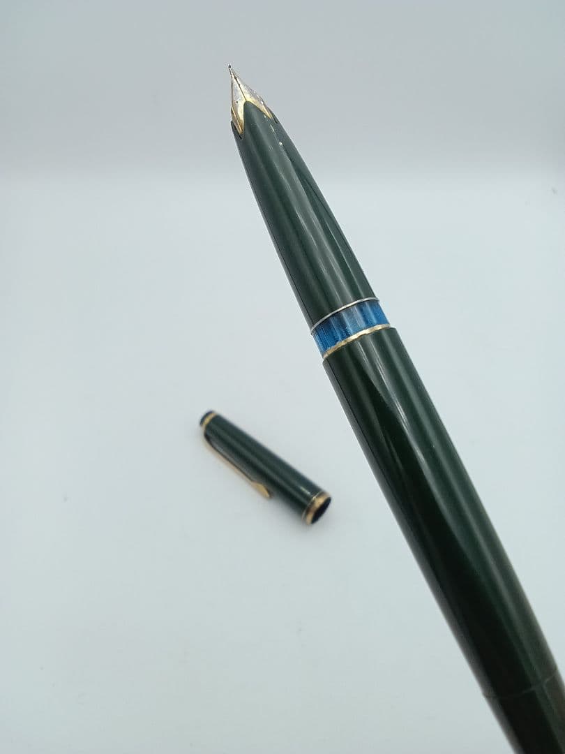 SALE！【MONTBLANC24】深緑のボディ 万年筆