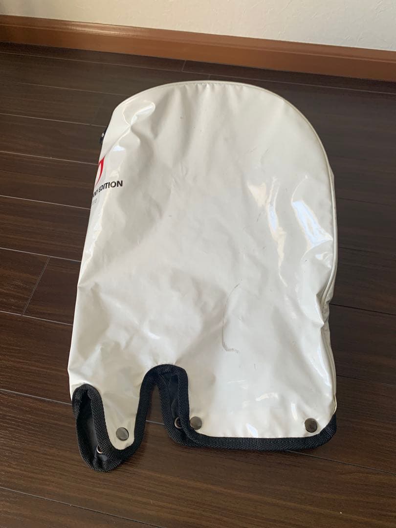 マスターバニーエディション　エナメルスタンドキャディバッグ