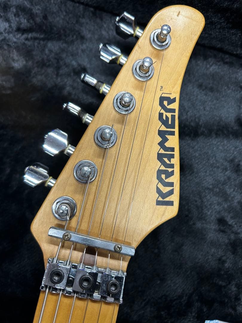 JUMP mv仕様！ペイサーヘッドフランキー!EVH p.u/floydrose