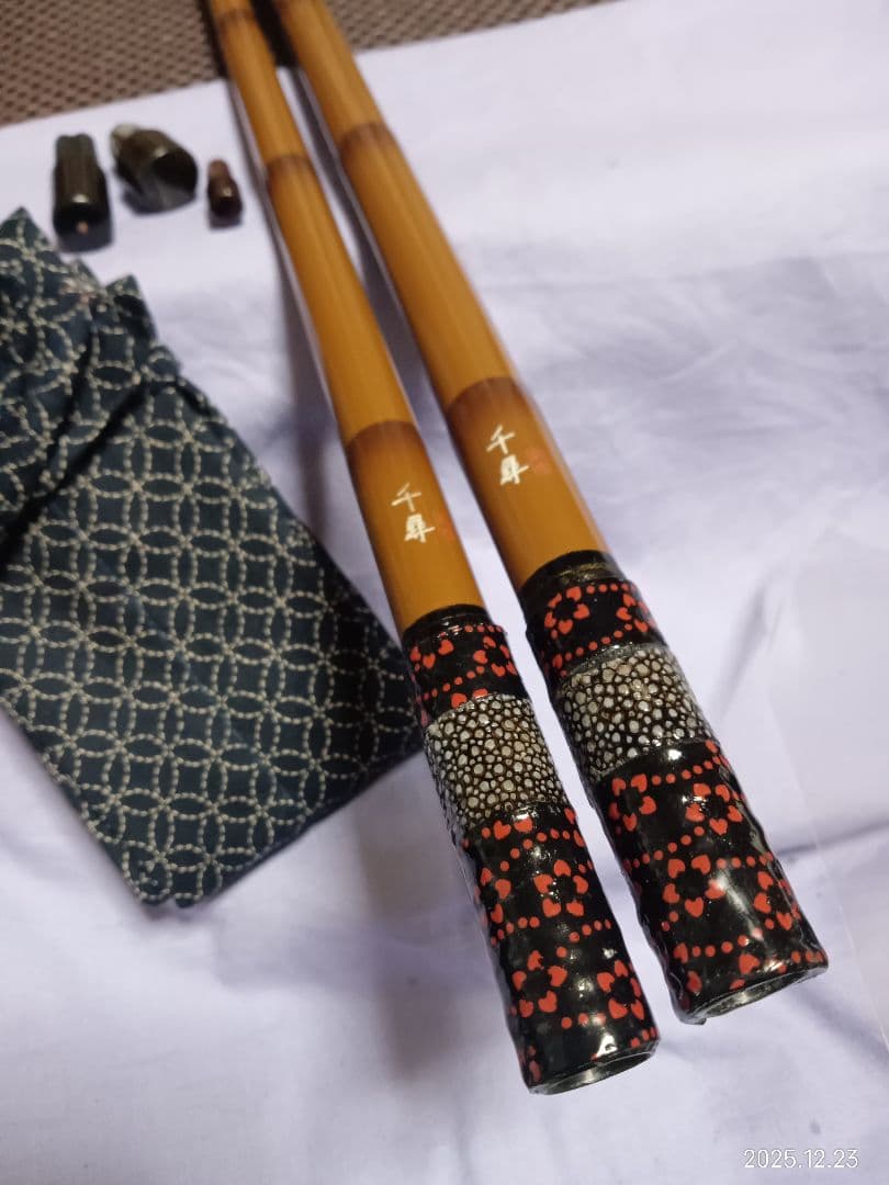 かちどき千尋別作小仕舞二本物カスタム鮫皮へら竿・へら鮒・ヘラブナ・竿掛け