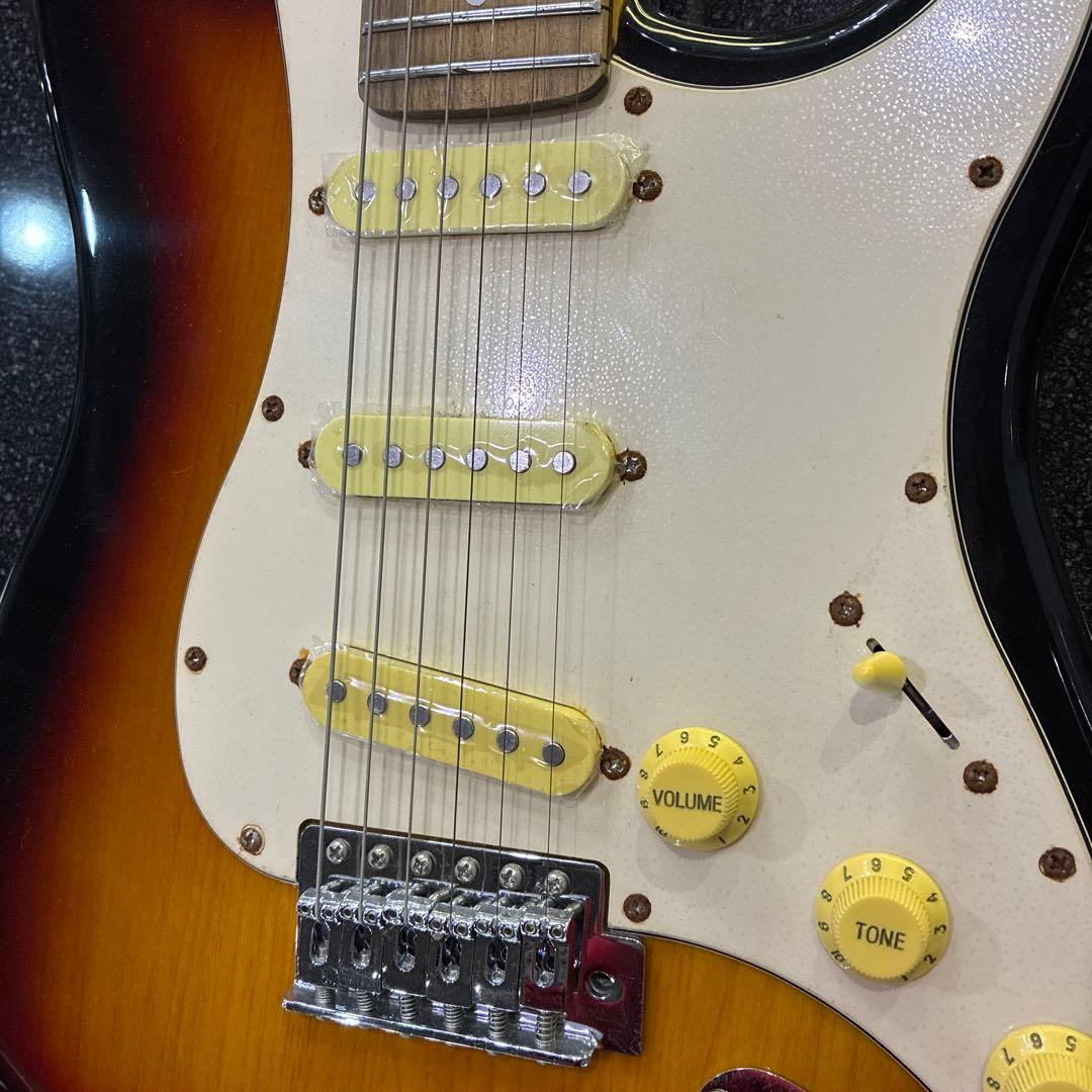 お*茶様 訳あり　ヴィンテージ　エレキギター