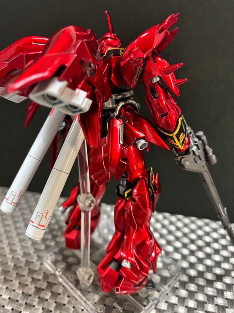 ま*お様 1/144 シャア専用ザク＆シナンジュ　キャンディ塗装完成品