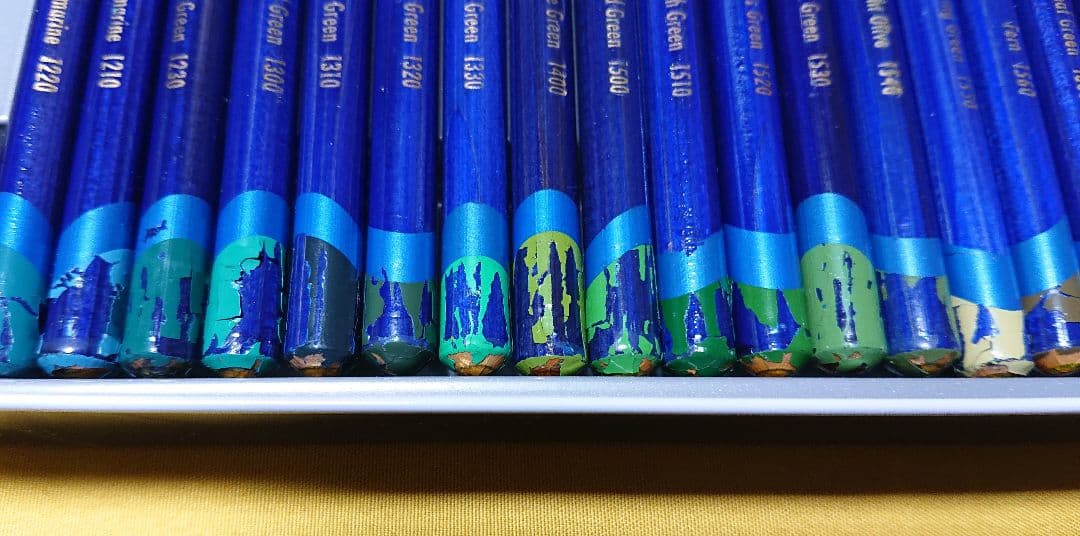 ダーウェント インクテンス 72 水彩色鉛筆