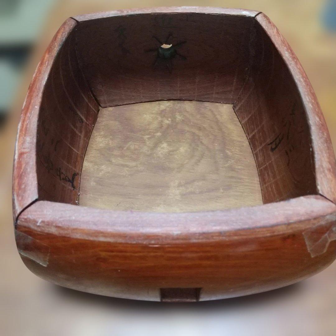 ヴィンテージ三味線 ！文久三年物！ 太鼓の裏側に、写真で掲示、