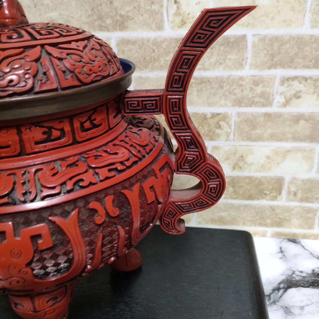 【希少】中国 堆朱 三足香炉 大香炉 香道具 獅子 細密彫刻 饕餮古獣紋32cm