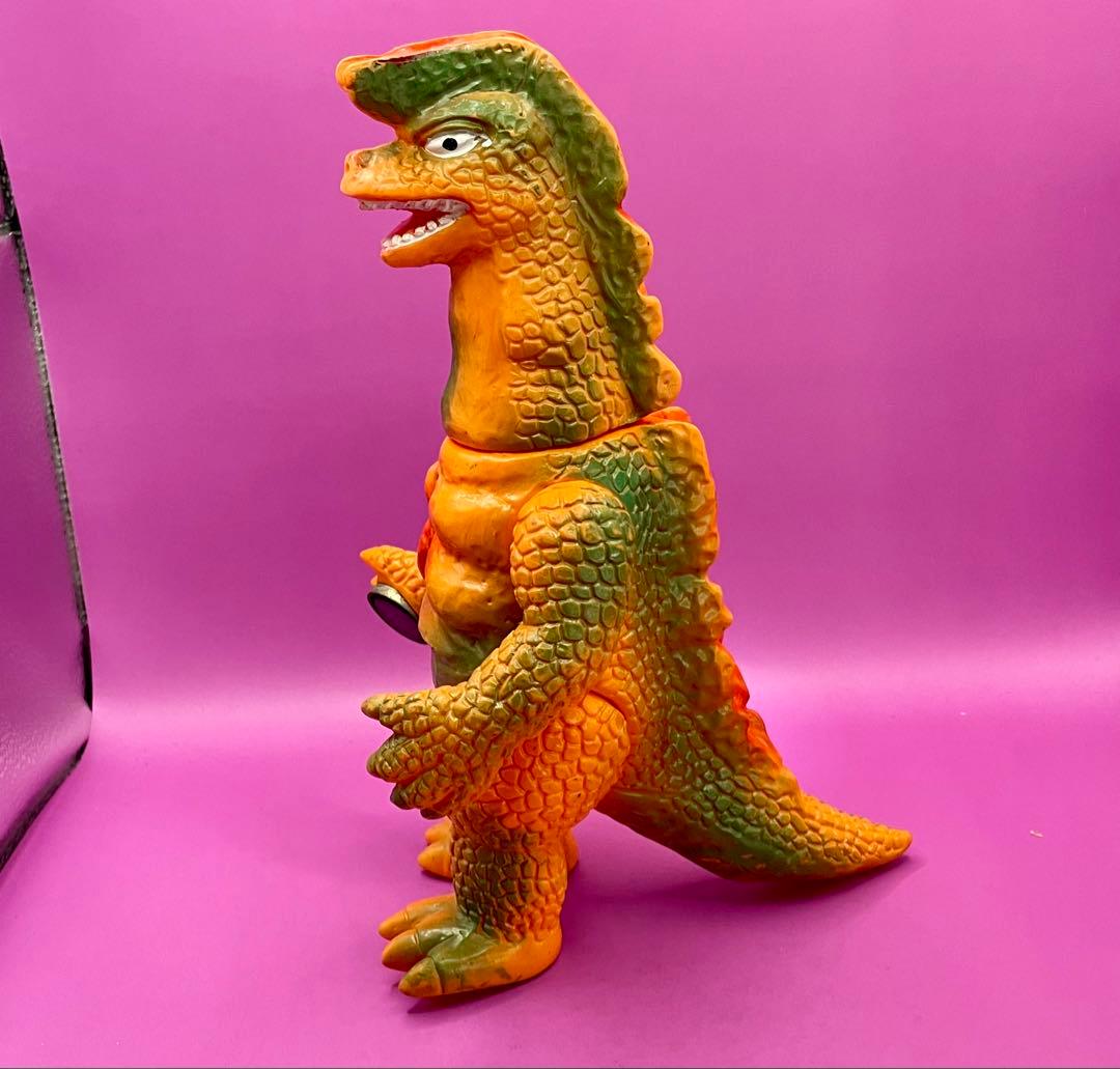 ゴーストロン磁石付き ブルマァク ソフビ人形本物保証当時物 マルサンM1号希少品