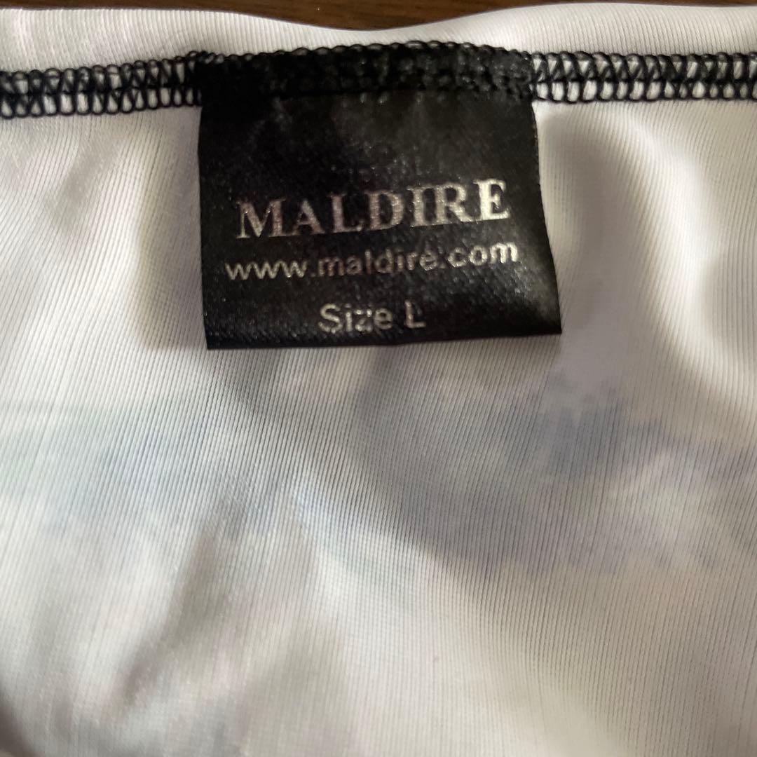 未使用　MALDIRE 　stina just a corps