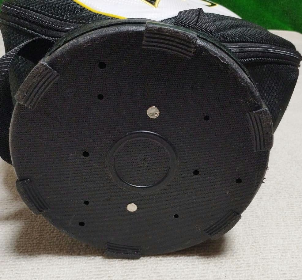 Srixon キャディバッグ 　フード付き