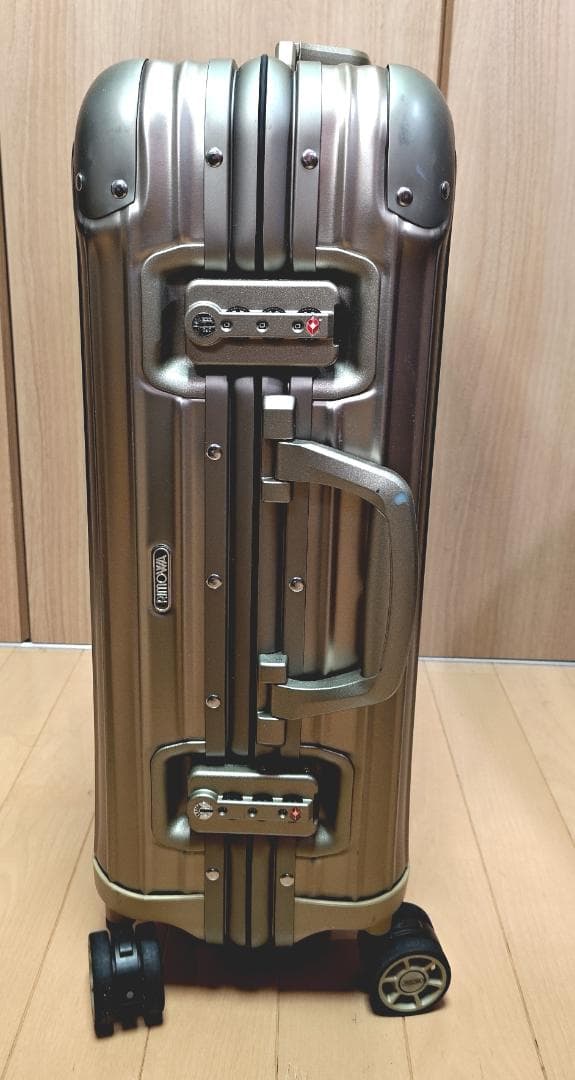 RIMOWA TOPAS TITANIUM 32L 90152 チタニウム 4輪