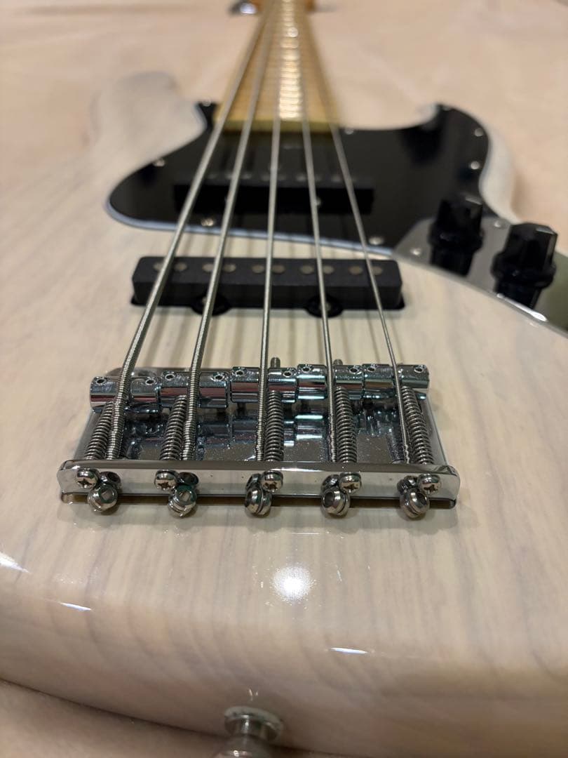 5弦ベース ナチュラルカラー フジゲン