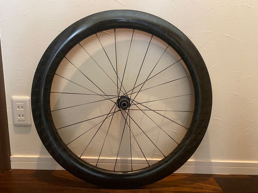 カーボンホイール　リアのみ　DT SWISSハブ