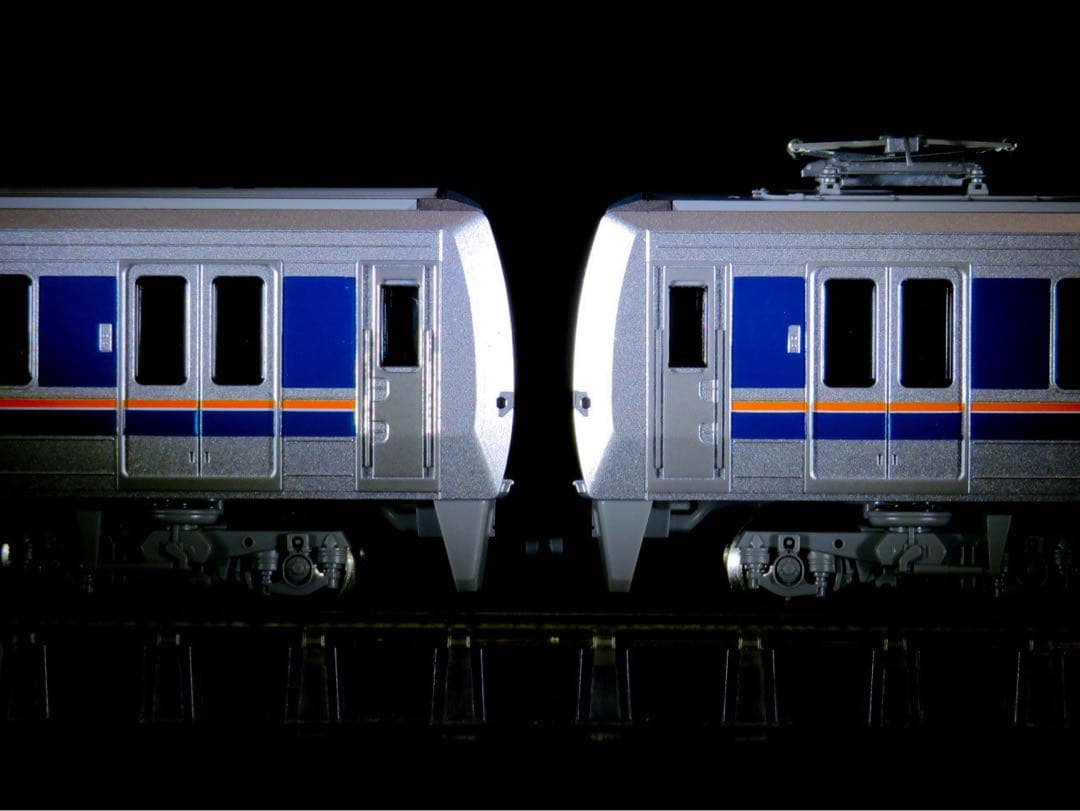 TOMIX 207系1000番台 通勤電車(転落防止幌付)【新品,未使用品】