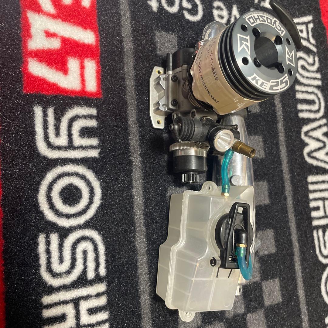 京商　KE25 エンジン