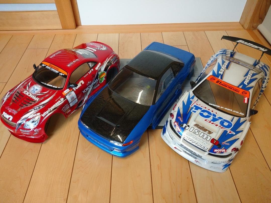1/10ドリフト ラジコン ヨコモ　ボディ　3点セット