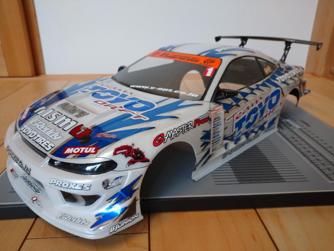 1/10ドリフト ラジコン ヨコモ　ボディ　3点セット