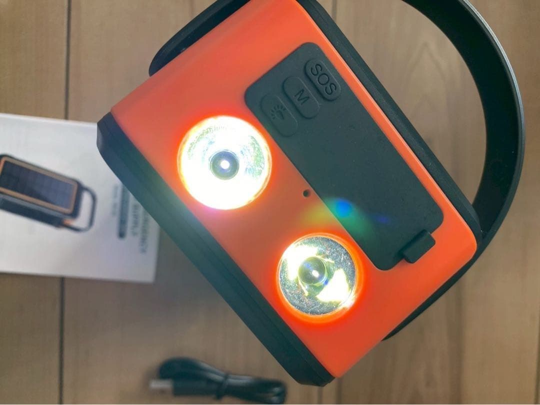 80000mAh　大容量　ソーラーモバイルバッテリー　災害対策　同時充電