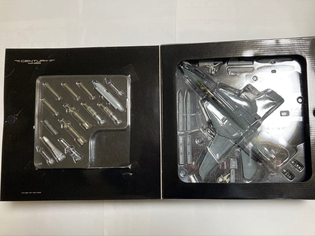 F-14 トムキャット 1/72 スケール　金属製