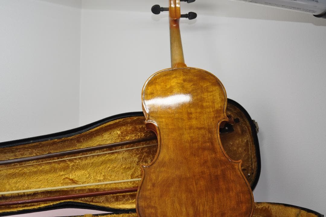 ♪【美良品】SUZUKI■バイオリン■ストラディバリウス■4／4■1088 ♪