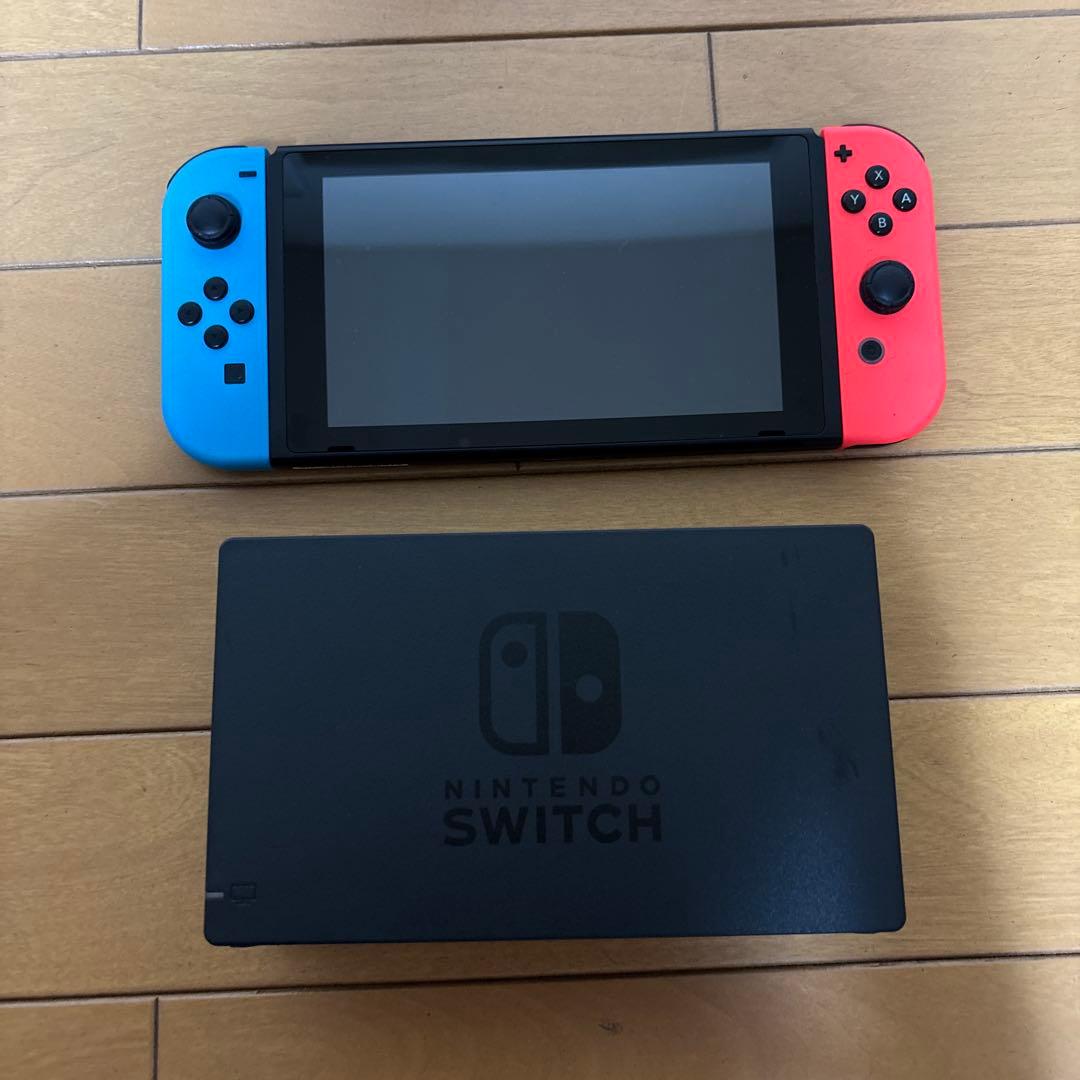 Nintendo Switch本体、マリオU、Joy-Con3組、microSD