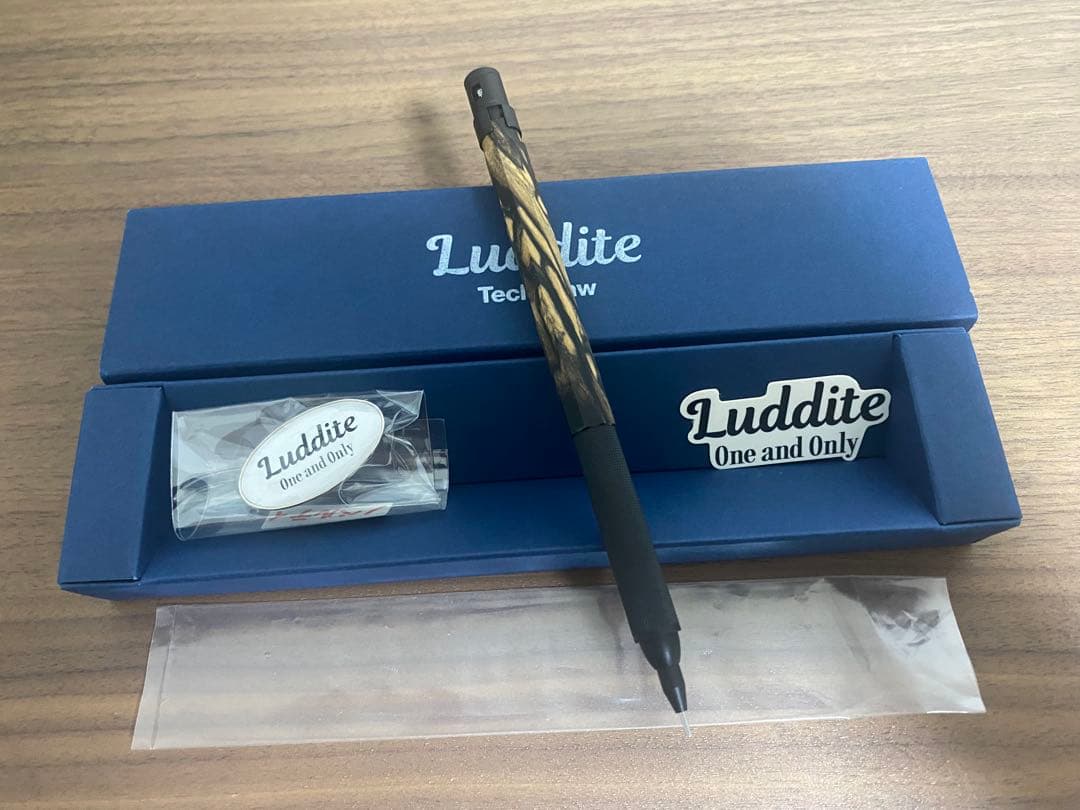 ラダイト　ペールムーンエボニー　シャープペンシル