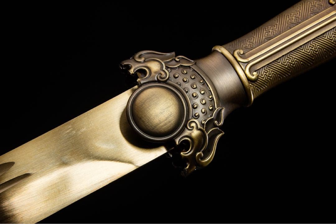 聖金繍 刀装具 日本刀 武具 鑑賞刀 居合刀 模造刀 舞踊刀