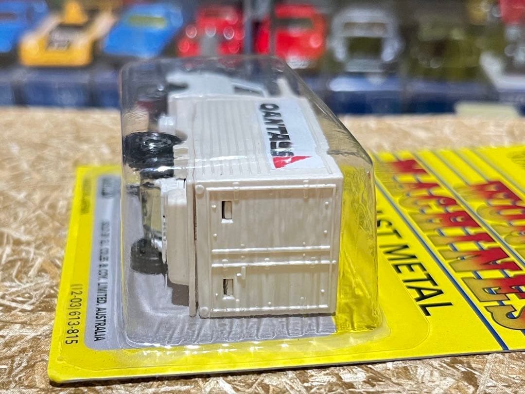 トミカ 日本製 黒箱 35.36.37 いすゞ エルフ