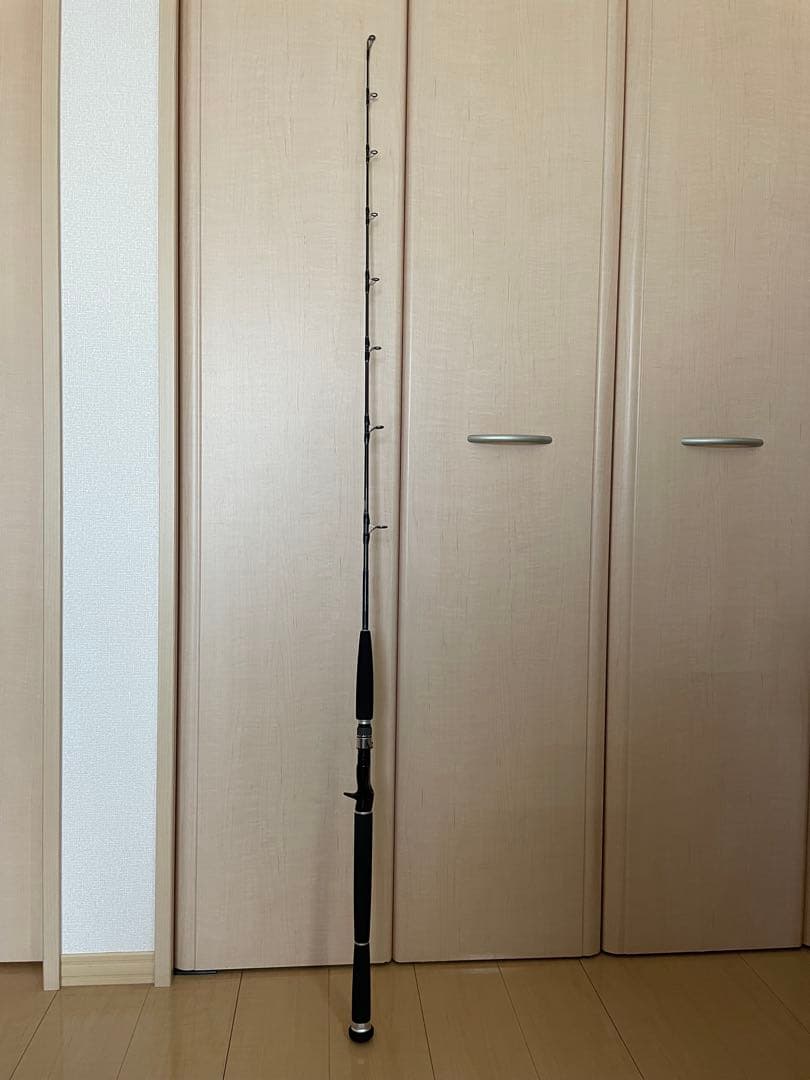 中古美品　SALTIGA HIRAMASA 54B ジギングロッド