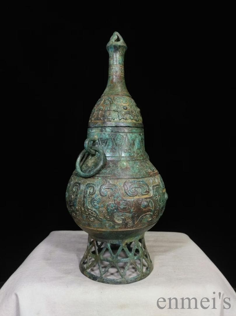 中国古美術 旧蔵 商周款 青銅製 器皿《饕餮文壺》純銅製 高浮彫 時代物 置物