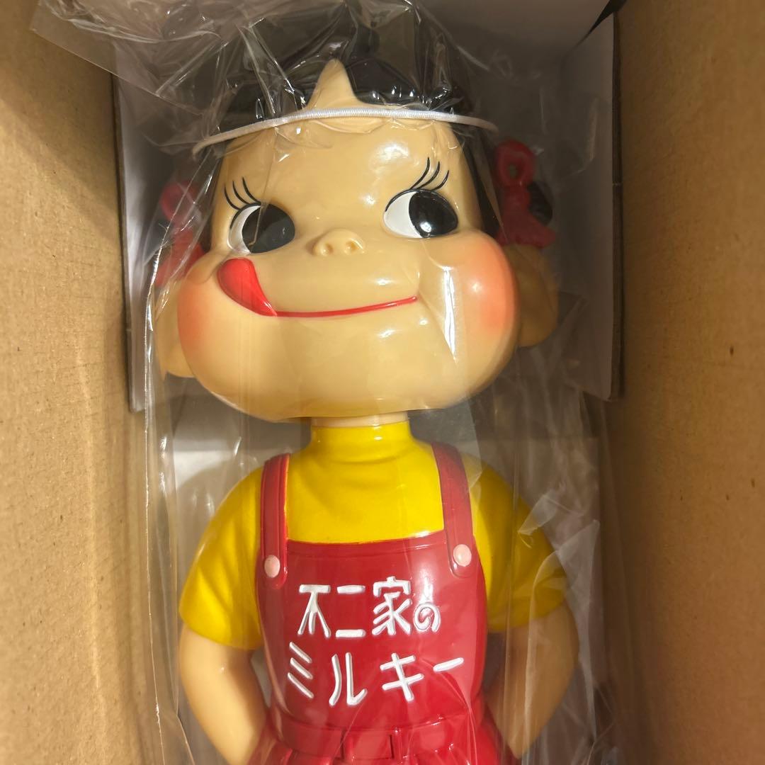 不二家 100周年 株主優待 復刻版 ペコちゃん人形　未開封 非売品