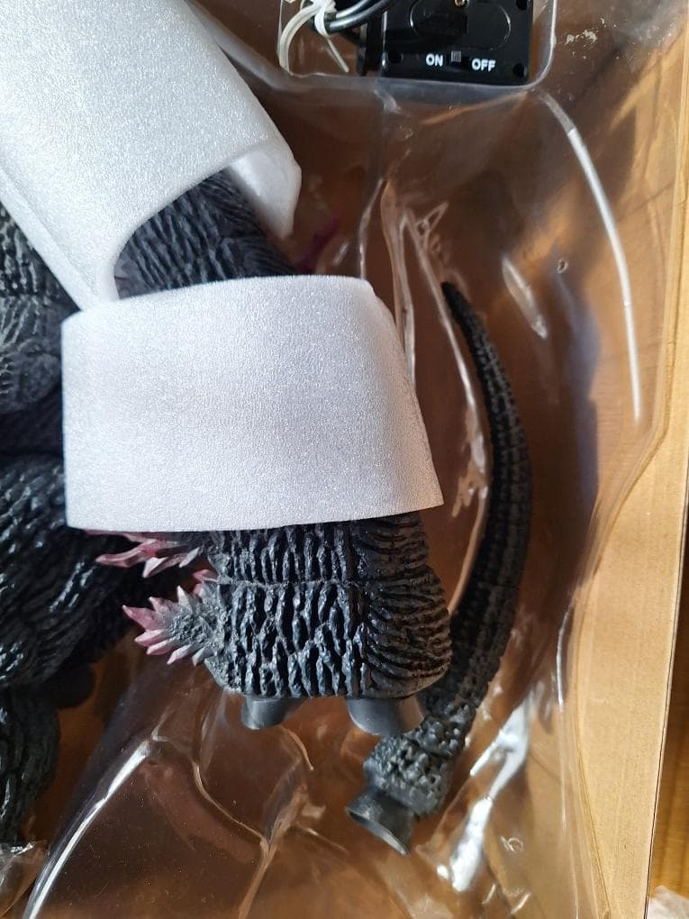 エクスプラス 東宝30cmシリーズ ゴジラ2000 少年リック限定発光ver