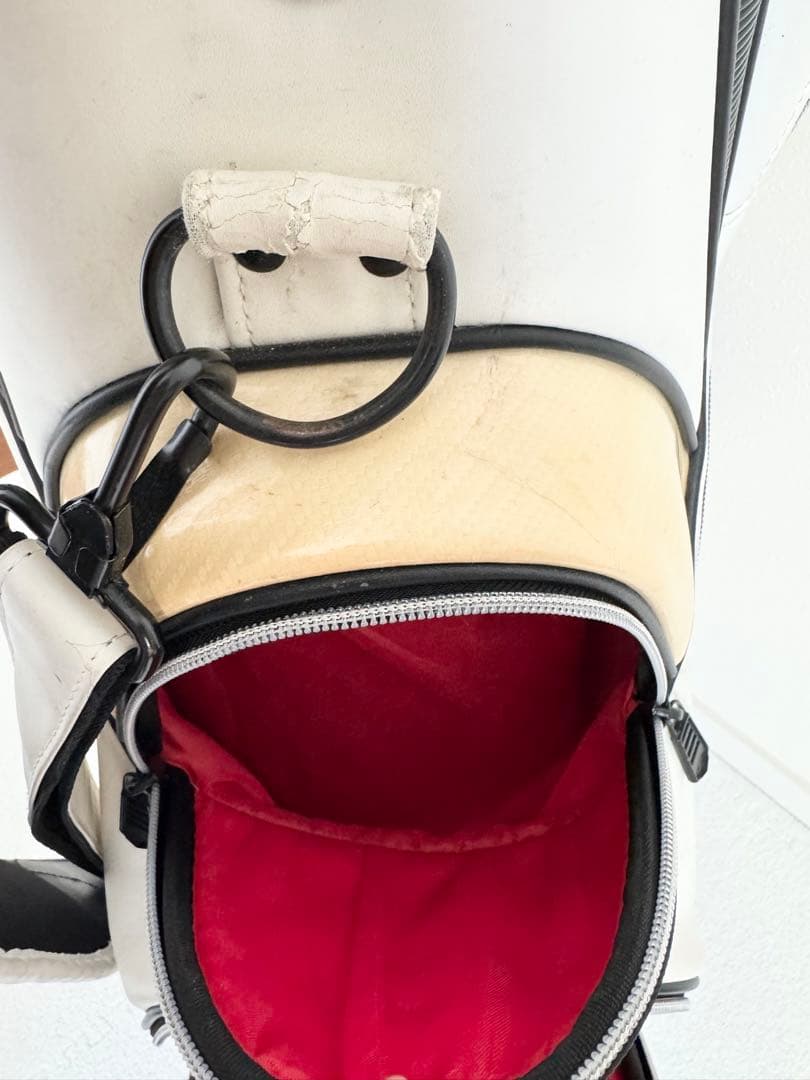 ゴルフバッグ　キャディバッグ　オークリー　ホワイト